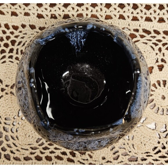 Stunning Signed Anna Van Briggle Pottery Vase Planter Black Tulip w/ Blue Accent - Picture 6 of 9